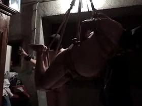 Suspendu par un Maître japonais gay porn hot chinese men