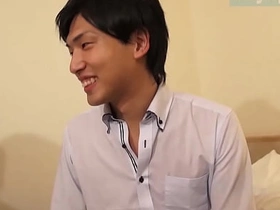 イケメンノンケ青年が女優を相手に汗だくFUCK！！ japanese gay tube porn