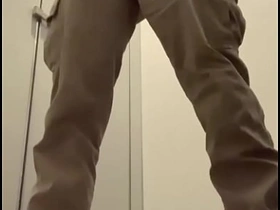 和式トイレで立ちオナ射精 gay asian porn thai