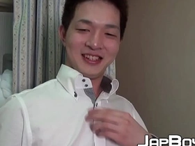 Young Japanese shoots loads of jizz after hard masturbation gay scat porn asian