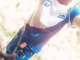 Chico se masturba en el monte daddy chinese massage gay porn