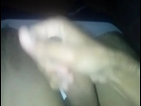 Uma gozada bem gostosa sexy asian gay porn