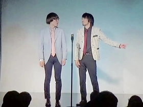 袖に芸人が集まる漫才 handsome gay porn japanese