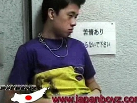 A hot Japanese bottom boy loves to get his hot ass fucked japanese cum inside gay porn