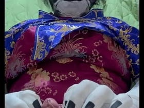 太ったハスキーのチャイナドレス japan gay daddy porn