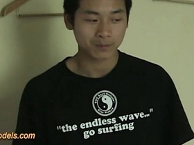 Asian Muscle Twink With Big Cock Cumshot korean big cock gay porn