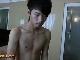 Cute Asian Twink Jerk Off After Shower asian gay vr porn